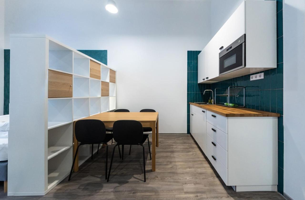 Bpr Downtown Gemstone Apartments Budapest Bagian luar foto
