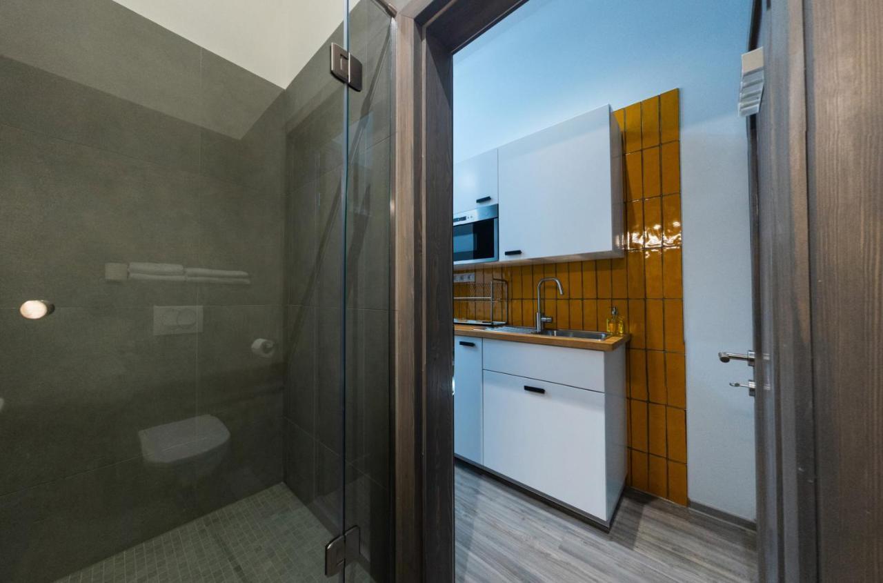 Bpr Downtown Gemstone Apartments Budapest Bagian luar foto