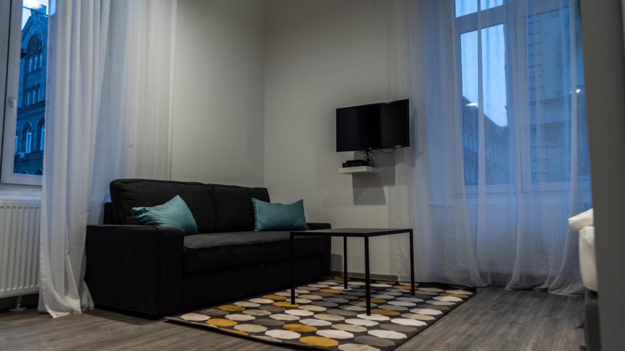 Bpr Downtown Gemstone Apartments Budapest Bagian luar foto