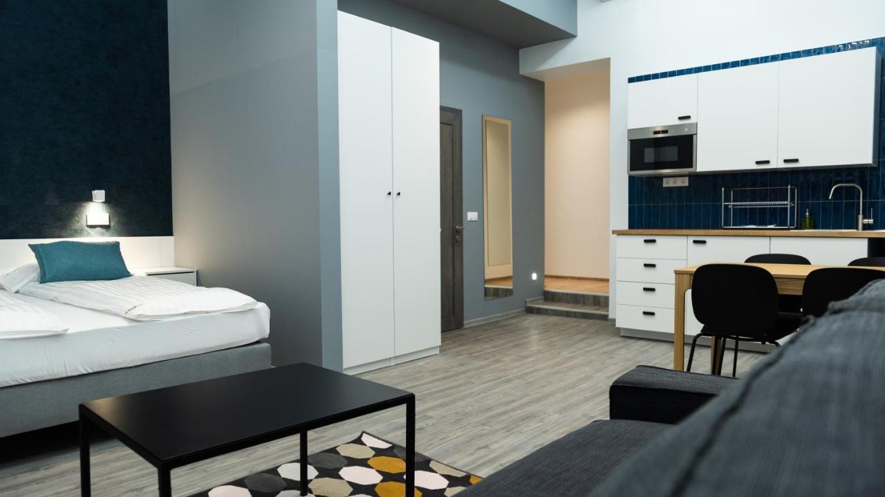 Bpr Downtown Gemstone Apartments Budapest Bagian luar foto