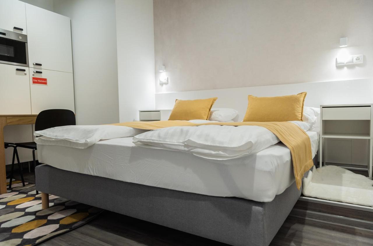 Bpr Downtown Gemstone Apartments Budapest Bagian luar foto