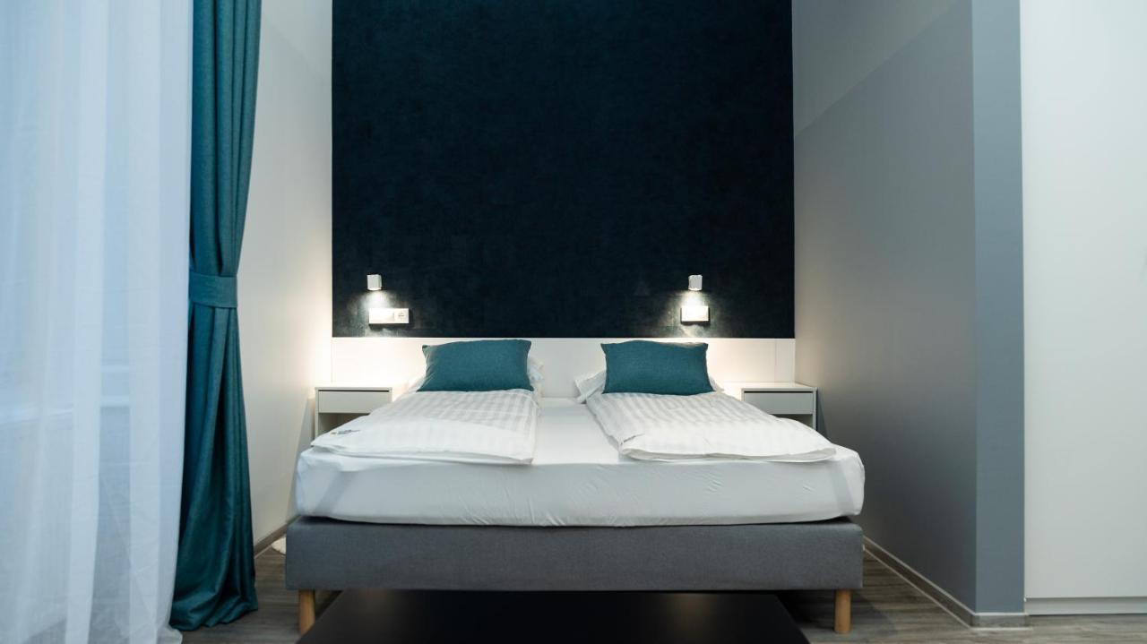 Bpr Downtown Gemstone Apartments Budapest Bagian luar foto